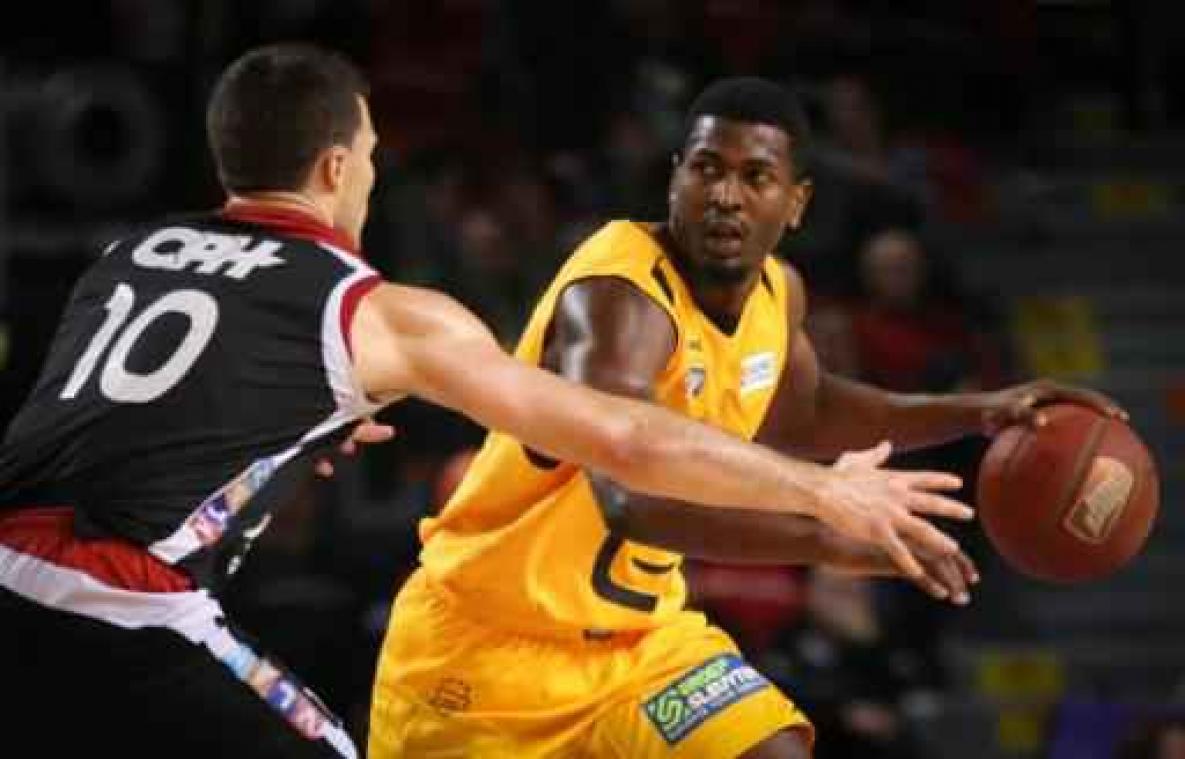 Scooore League - Oostende in topper te sterk voor Charleroi