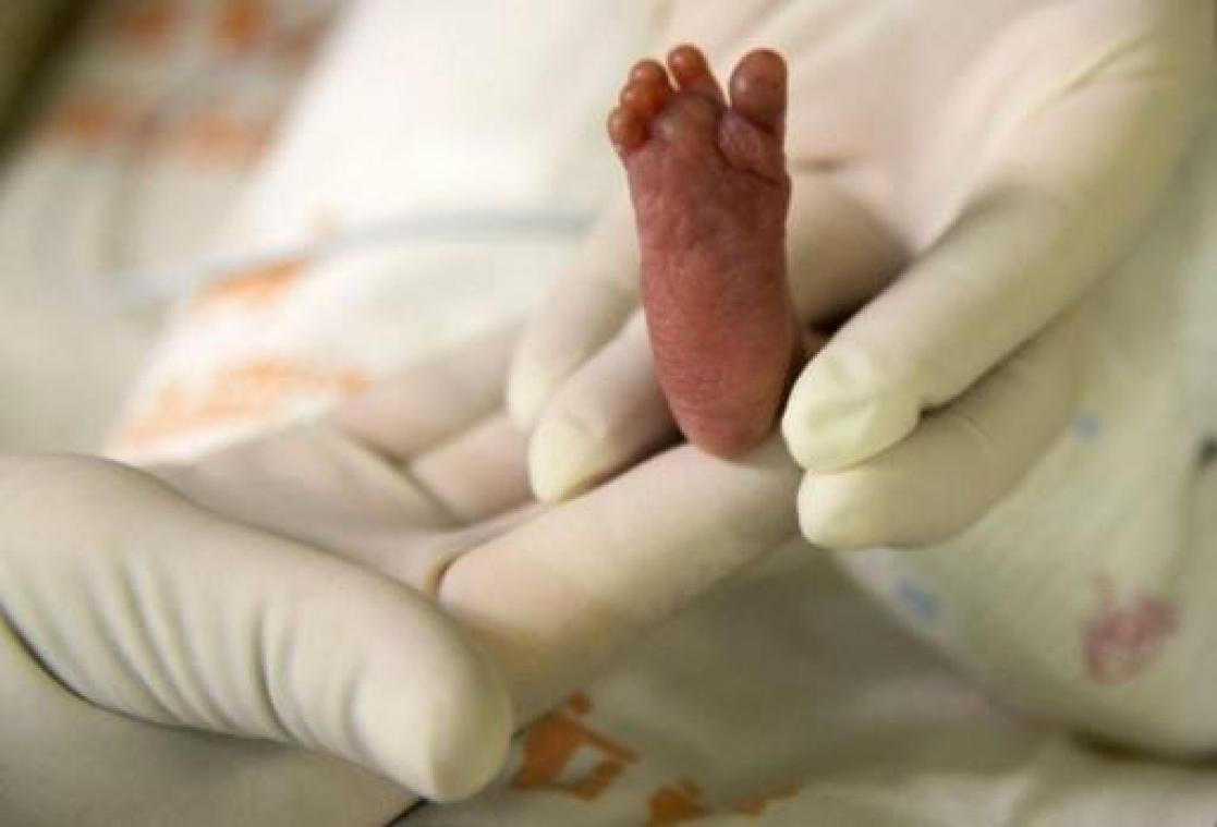 Meer kinderen krijgen de familienaam van hun moeder