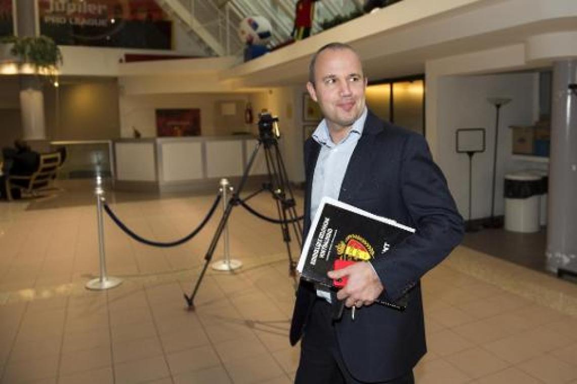 Twee informele ontmoetingen brengen onderzoekscoördinator in diskrediet