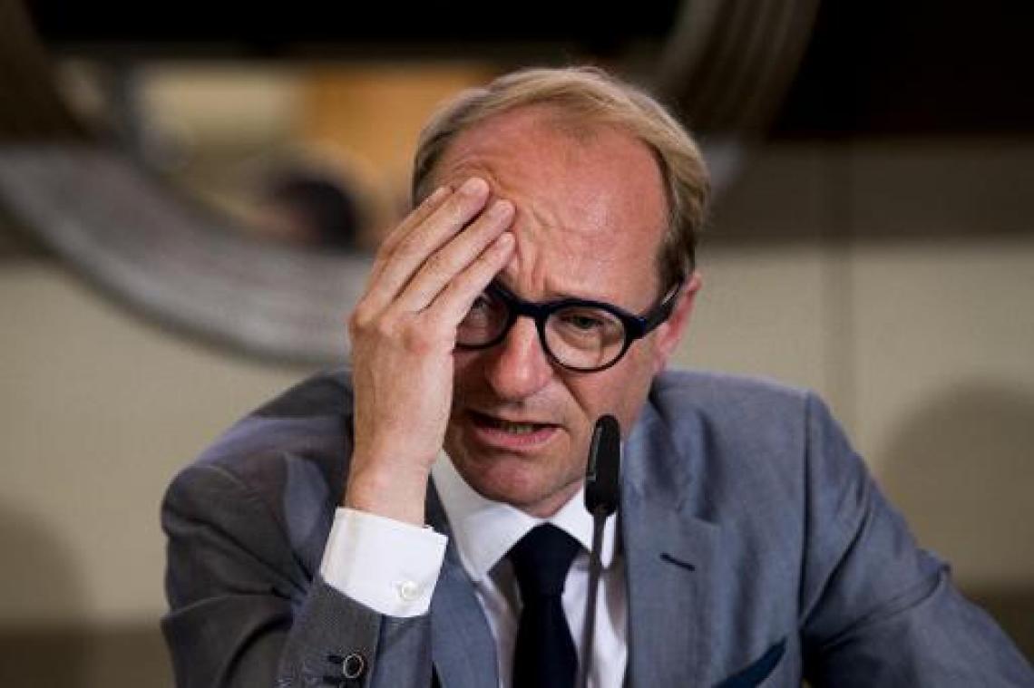 Ben Weyts (N-VA) roept premier Michel op om "eindelijk in te grijpen in deze rotzooi"