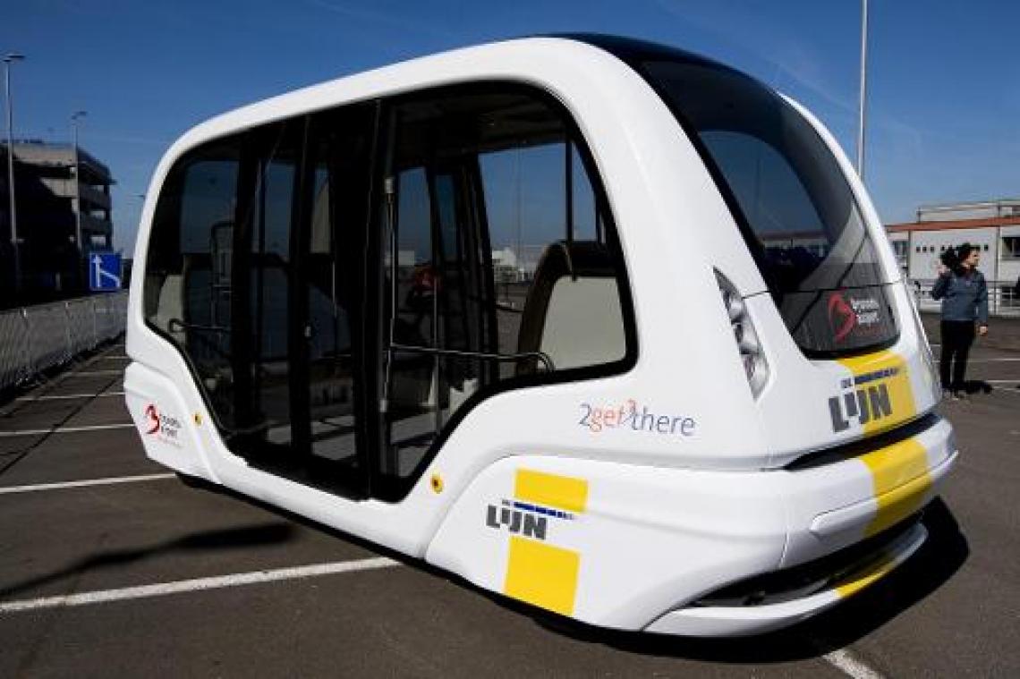 Als proef zelfrijdende bus De Lijn op Brussels Airport lukt wil Leuven ze snel inzetten