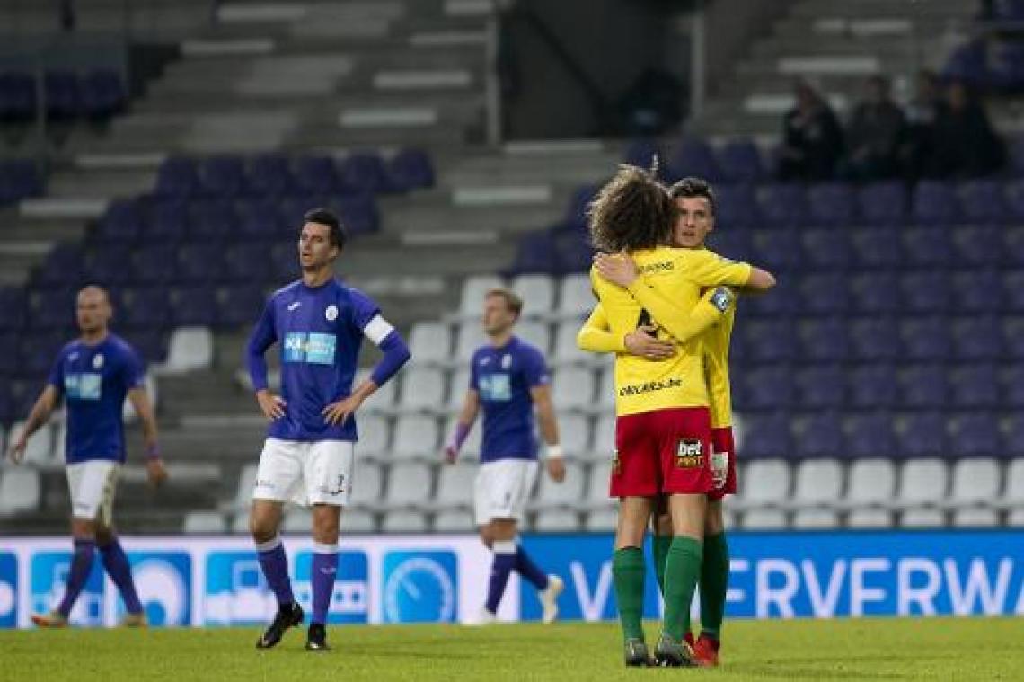 Jupiler Pro League - Driepunters voor Charleroi, STVV en Oostende op slotspeeldag in groep A