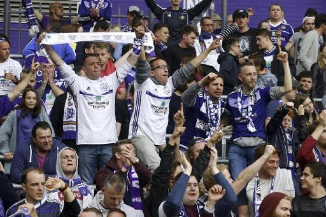 1.000 euro boete voor Anderlecht na spreekkoren tegen Brugse doelman en scheidsrechter