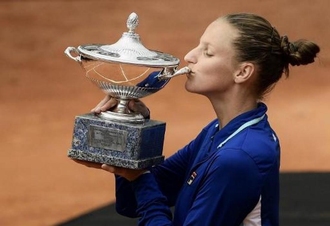 Karolina Pliskova verslaat Johanna Konta in finale