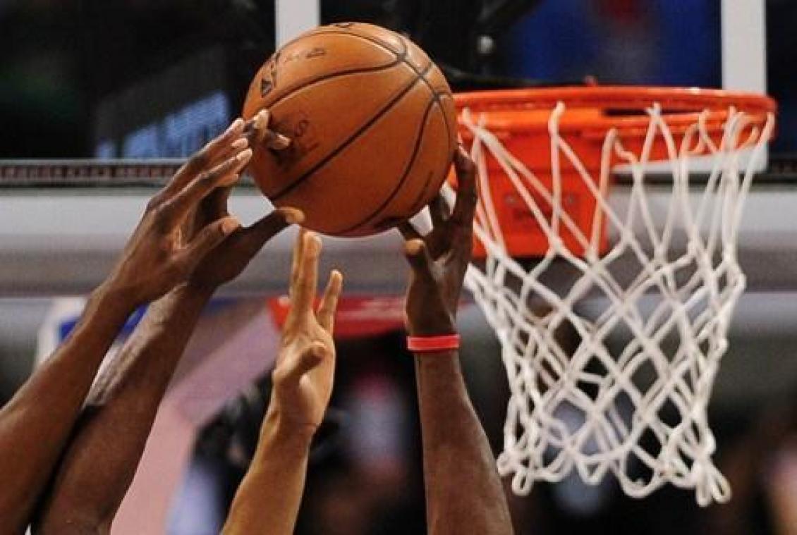 Toronto verslaat Milwaukee na twee verlengingen
