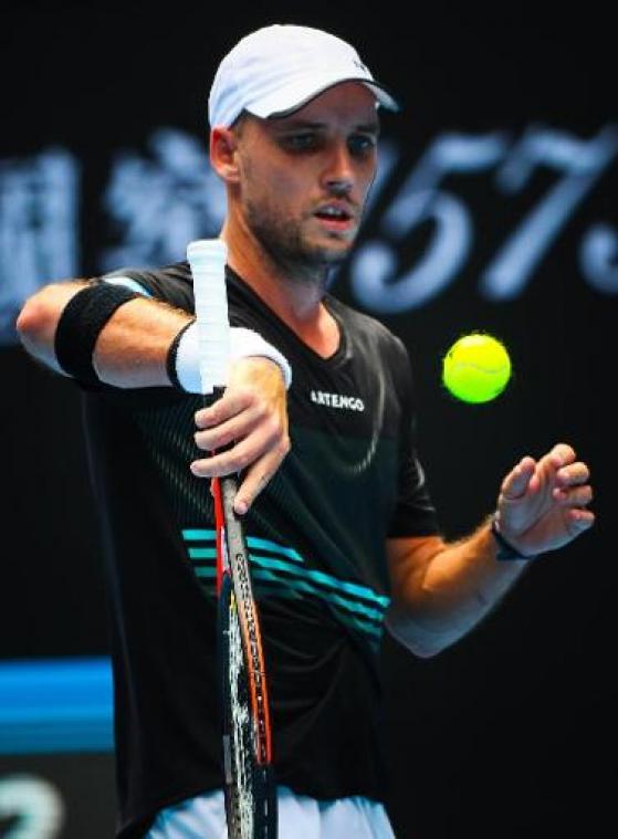 Steve Darcis neemt eerste horde in kwalificaties Roland Garros