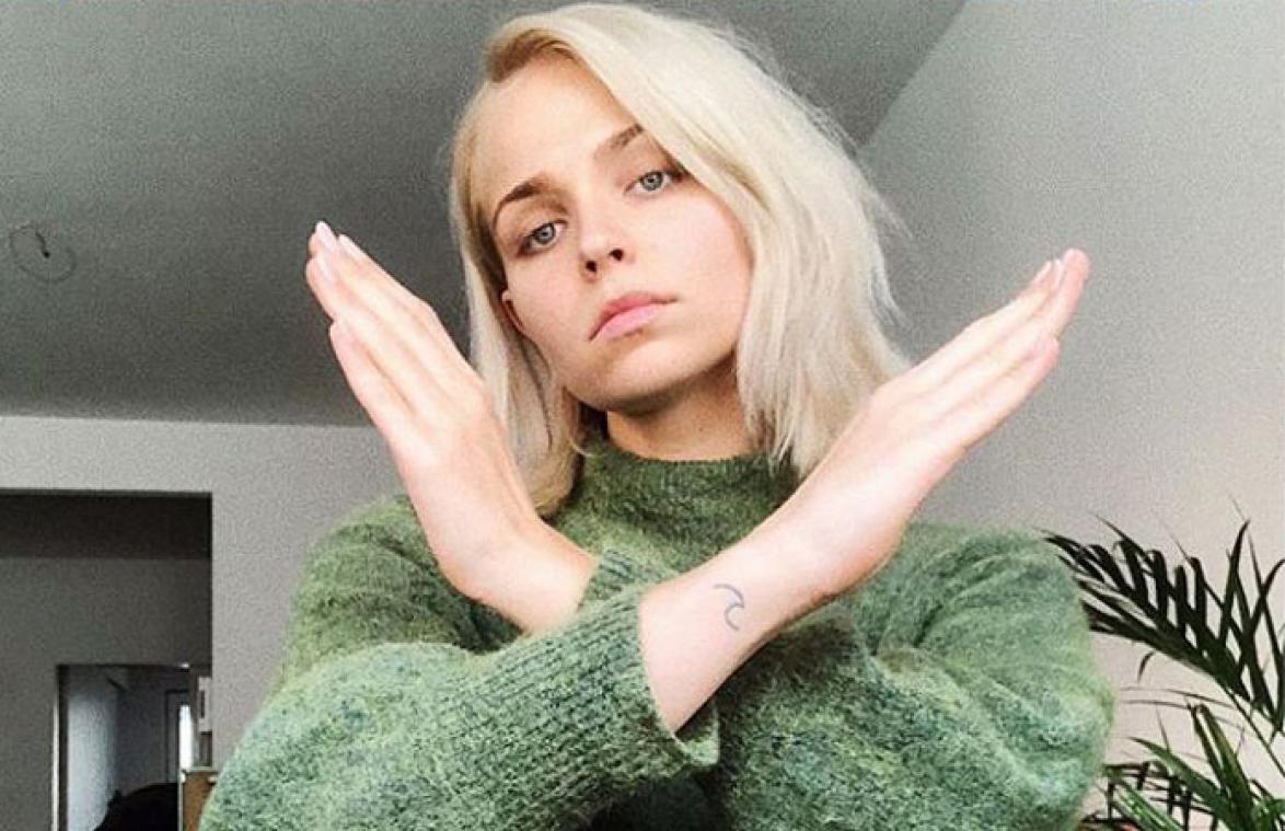 Julie Van den Steen deelt degoutante berichten van 'fan'