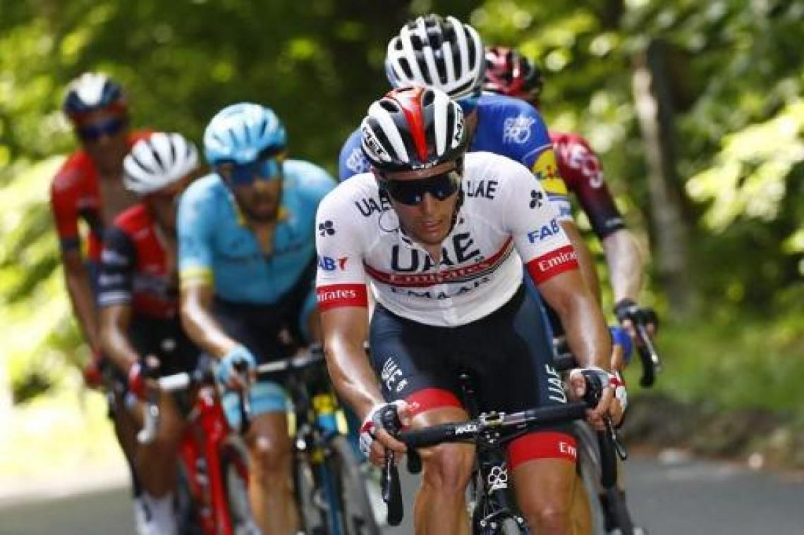 Cesare Benedetti boekt eerste profzege, Jan Polanc pakt roze trui