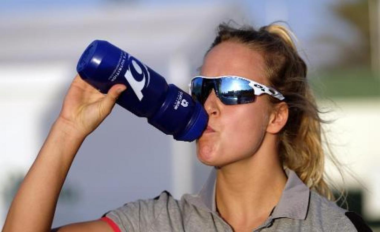 EK zeilen - Emma Plasschaert stijgt naar 3e plaats in Porto