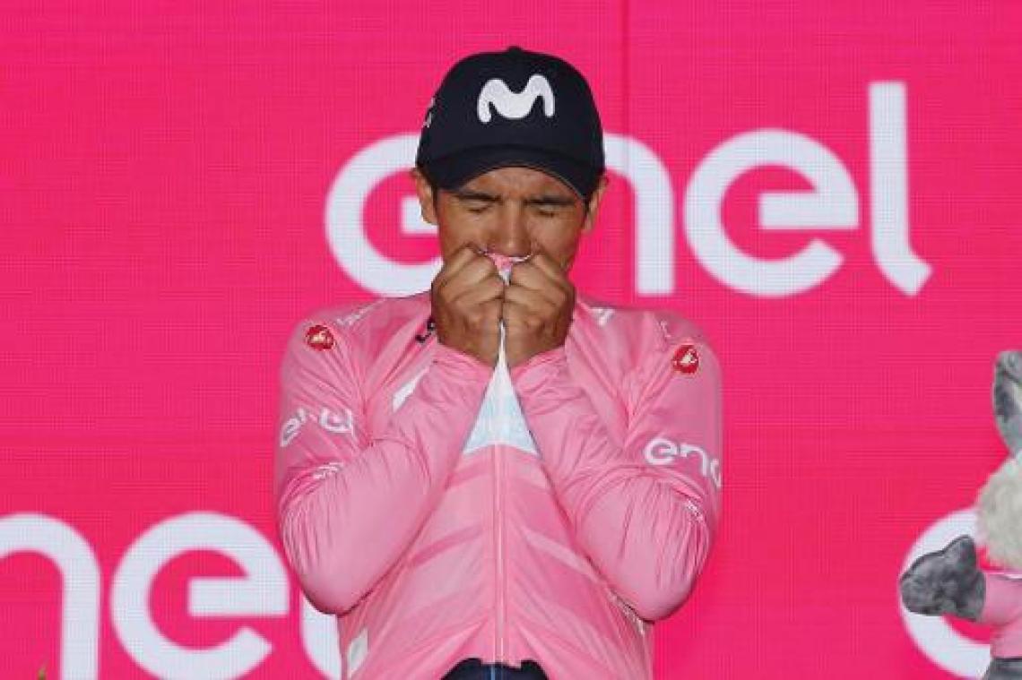 Giro - Richard Carapaz slaat dubbelslag in Giro: "Dit is een droom"