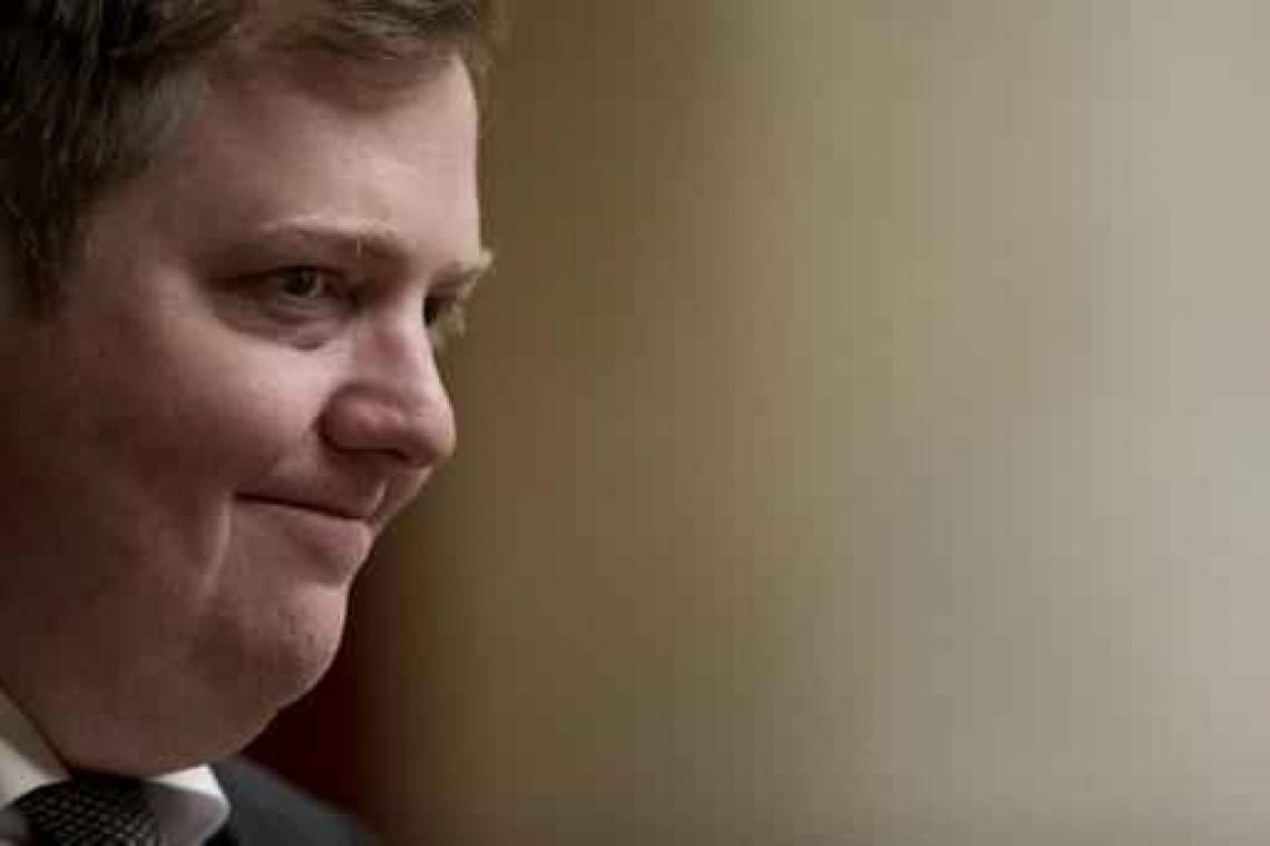 PanamaPapers - Duizenden manifestanten vragen ontslag IJslandse premier