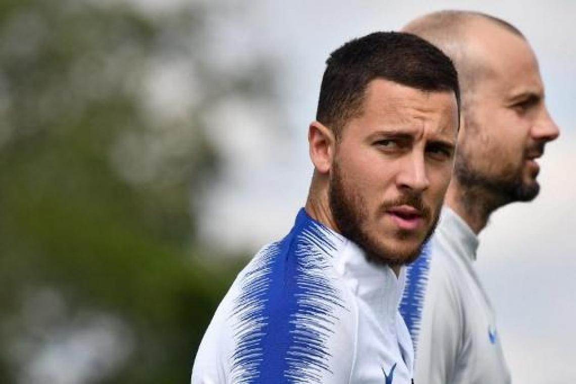 Fans verkiezen Eden Hazard tot Speler van het Jaar in Premier League