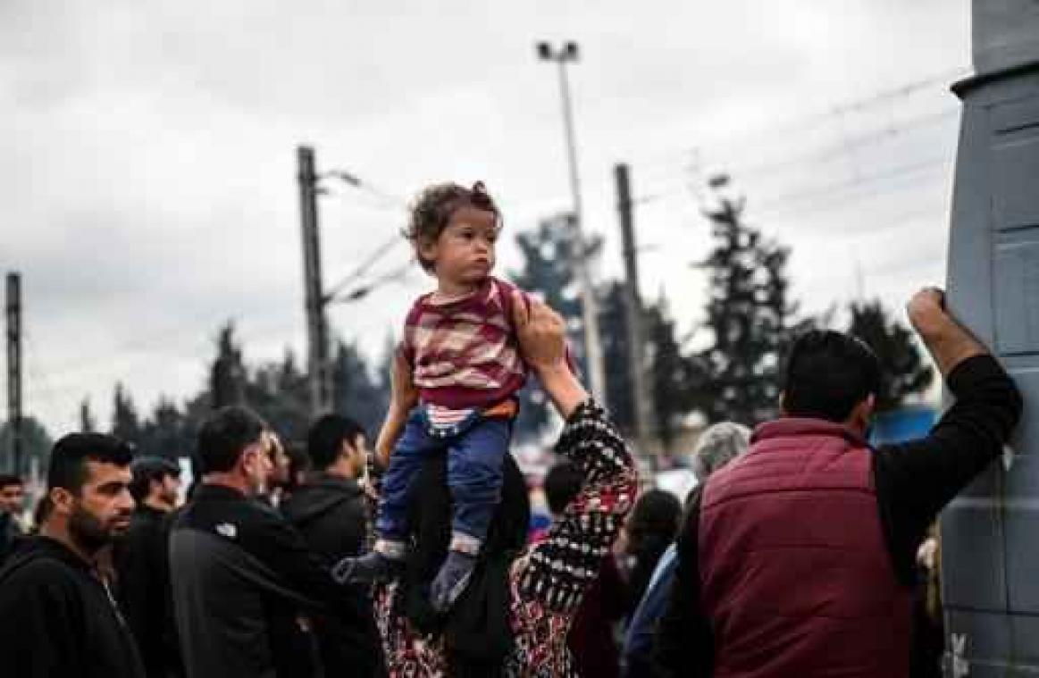 Athene wil tegen weekend kampen in Piraeus en Idomeni ontruimd hebben