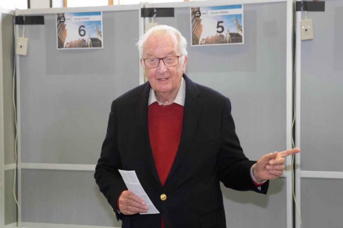 Albert II staat DNA af in zaak-Delphine Boël