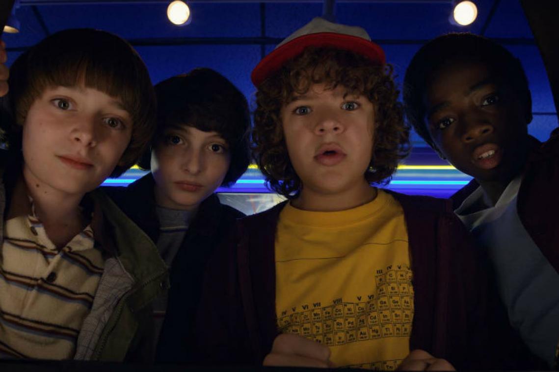 Fervente bingewatcher? Je kan nu vier jaar dag en nacht Netflixen