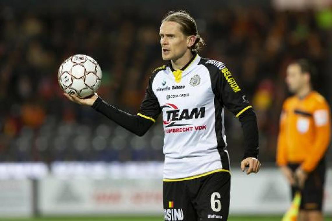 Ari Skulason ruilt Lokeren voor Oostende