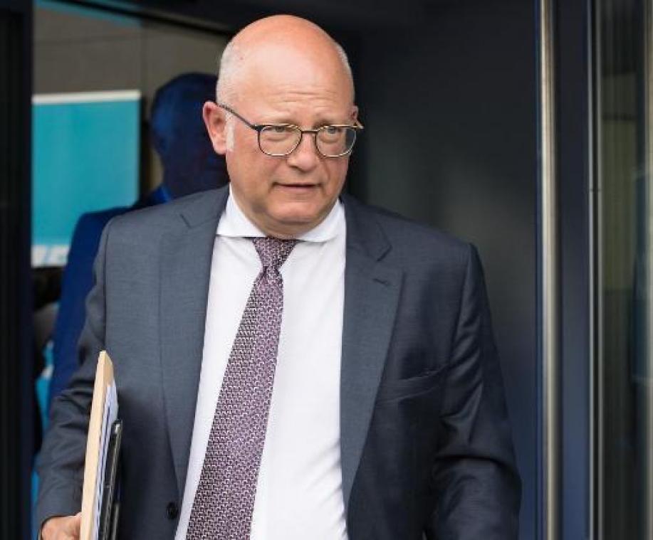 Federale formatie - Jean-Luc Crucke (MR) bepleit vier sterke gewesten