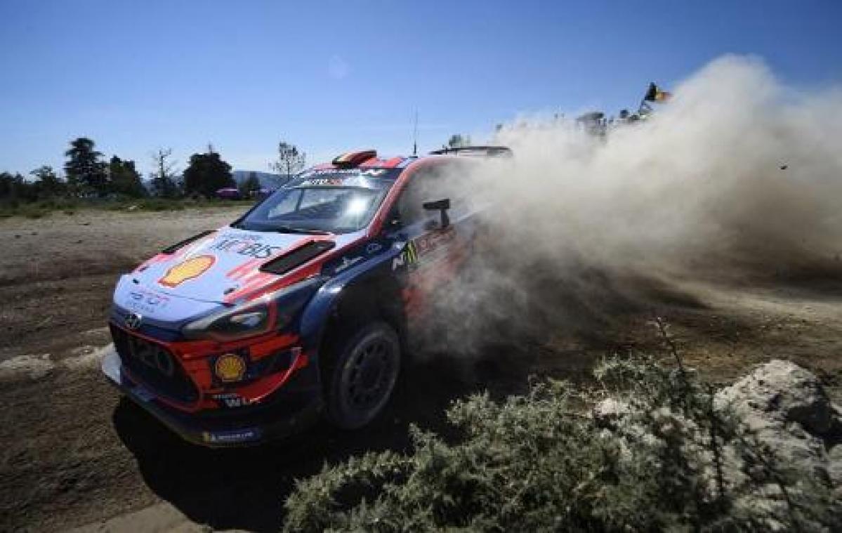 Rally van Portugal - Thierry Neuville staat na tweede dag op plaats drie