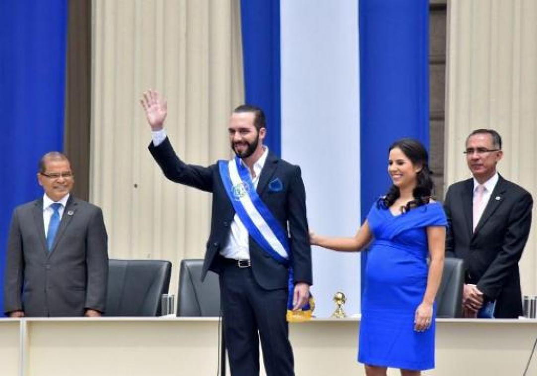 VERKIEZINGEN EL SALVADOR - Nieuwe president van El Salvador treedt aan