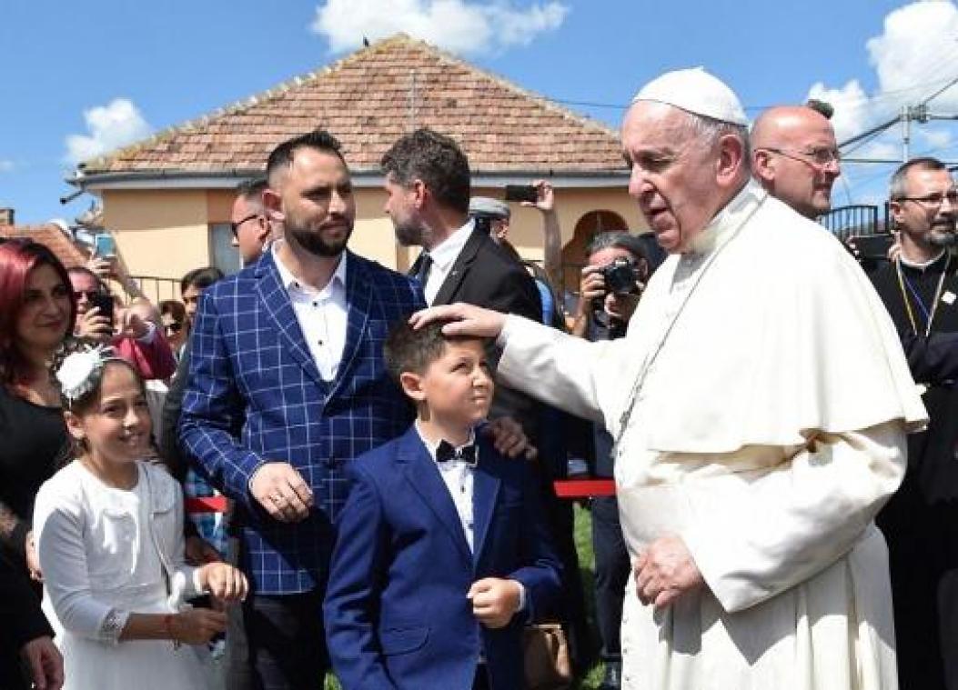 Paus vraagt vergiffenis voor discriminatie van Roma