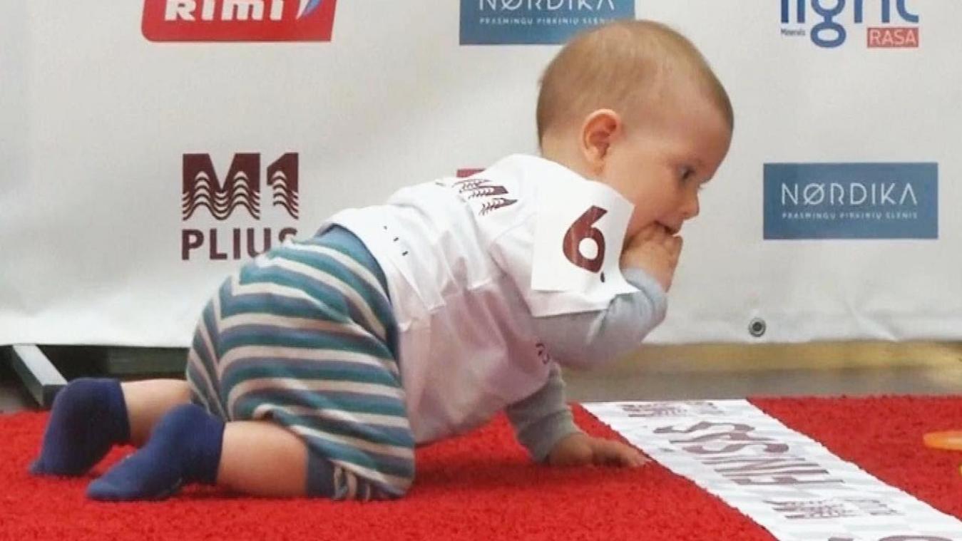 VIDEO. Kruipwedstrijd voor baby's heeft een nieuwe kampioen