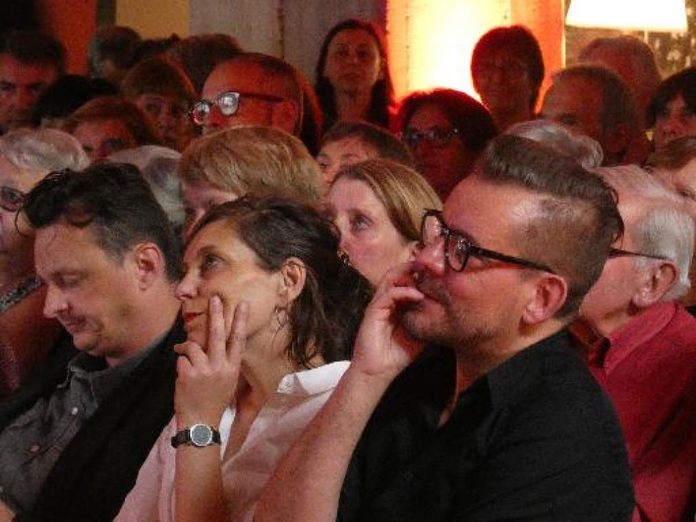 Bart Moeyaert geëerd in Antwerpen voor winst van "Nobelprijs voor Jeugdliteratuur"