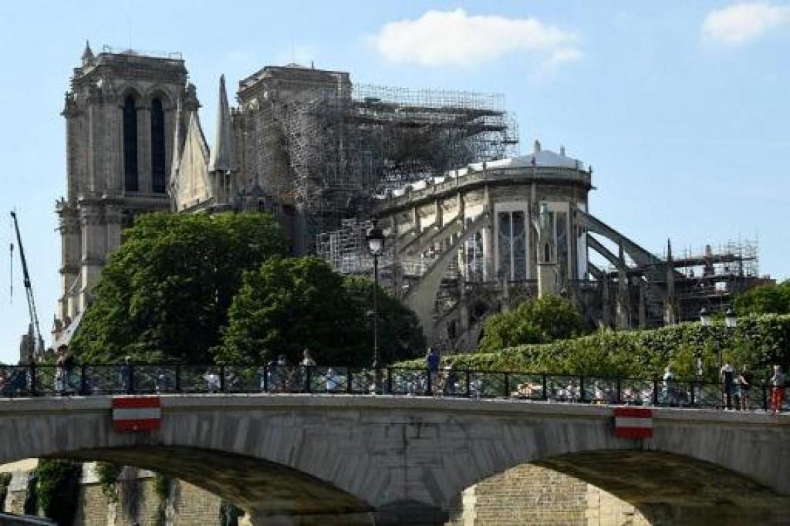 Notre-Dame volgens hoofdarchitect Villeneuve "nog niet volledig gered"