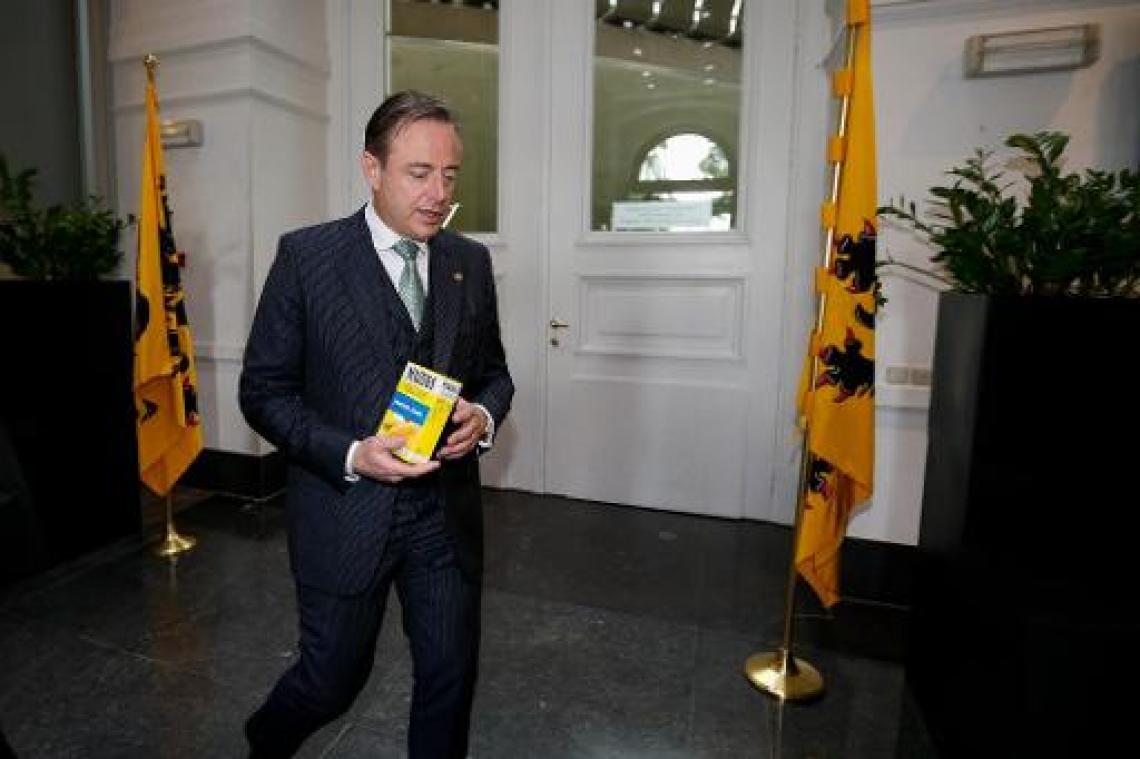 Vlaamse formatie: "De Wever temporiseert"