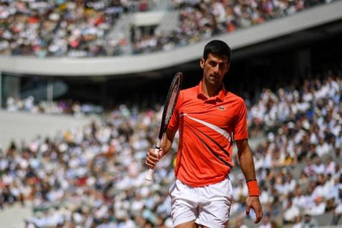 Djokovic stoot voor het eerst in drie jaar door naar halve finales Roland Garros