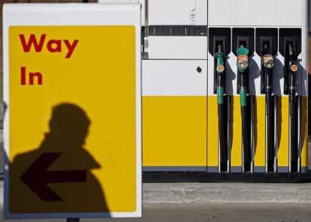 Brandstofschaarste treft ook Namen