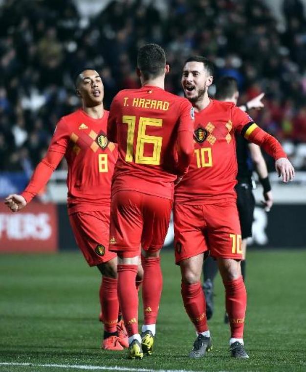 Rode Duivels - Eden Hazard ontvangt cap voor honderdste interland
