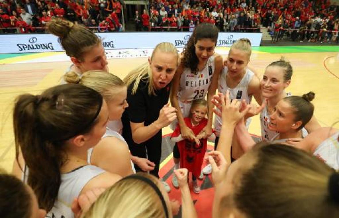 EK basket (v) - Belgian Cats verliezen oefeninterland tegen Italië