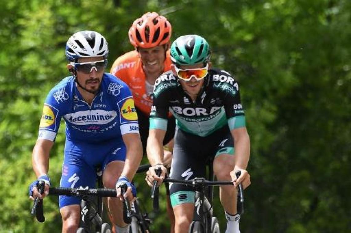 Julian Alaphilippe rondt lange vlucht af in Dauphiné, Yates blijft leider