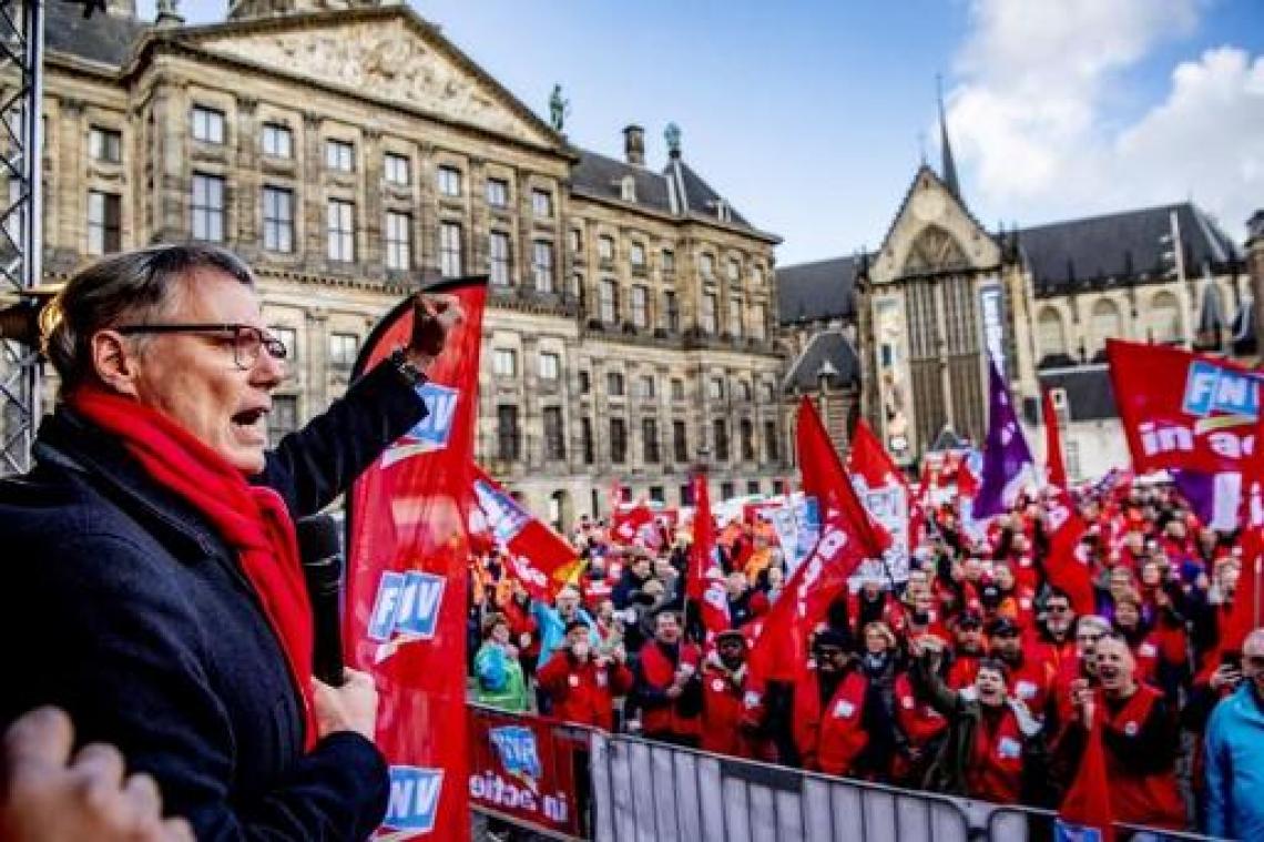 Nederlandse vakbond FNV schaart zich achter pensioenakkoord