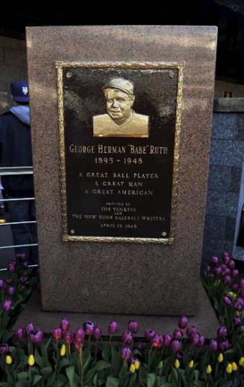 Shirt van legendarische Babe Ruth voor recordprijs onder de hamer
