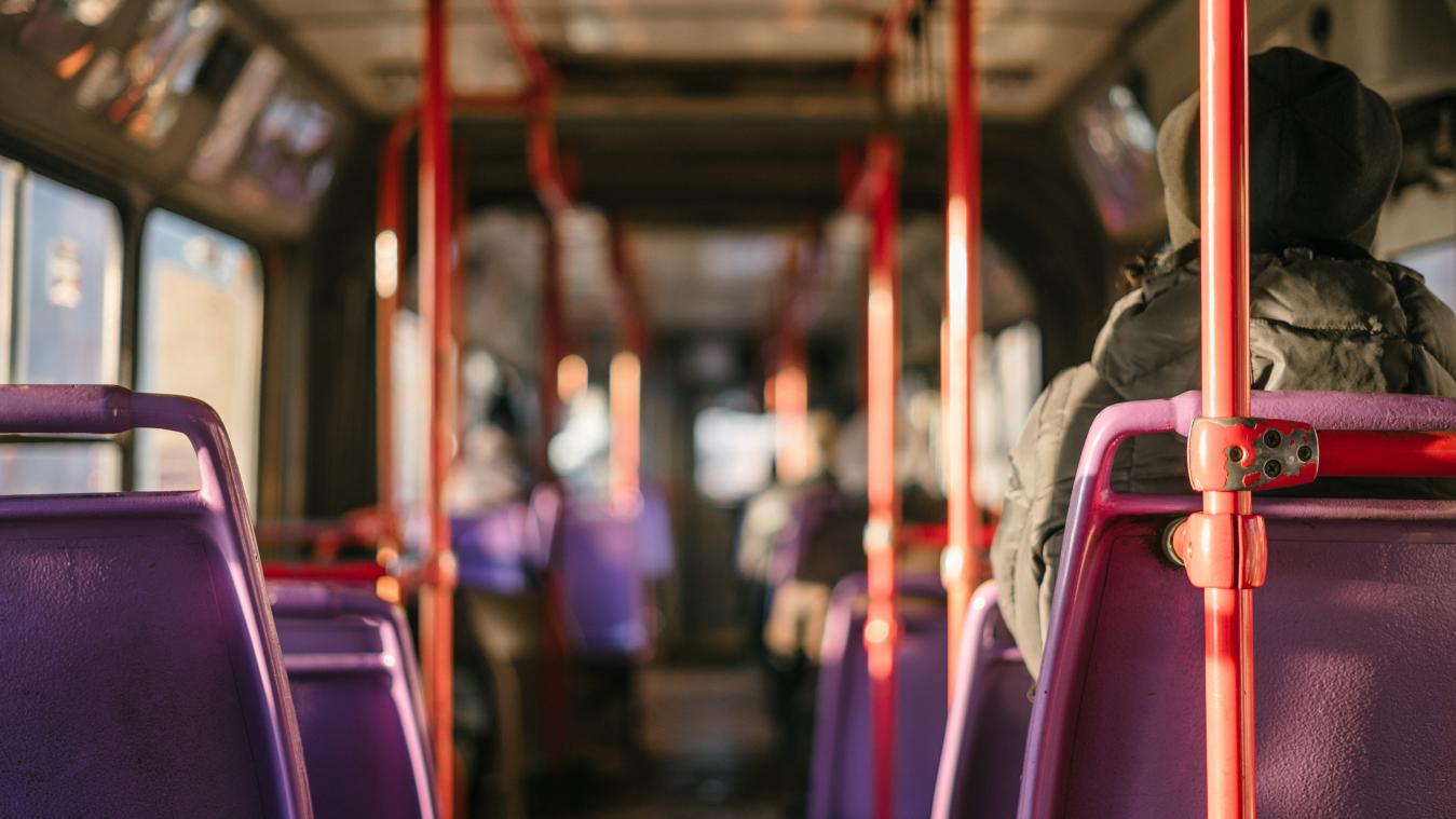 In Straatsburg kunnen vrouwen waar ze willen van de bus stappen