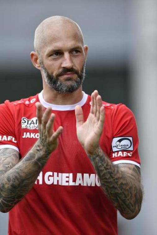 Antwerp neemt afscheid van Jelle Van Damme
