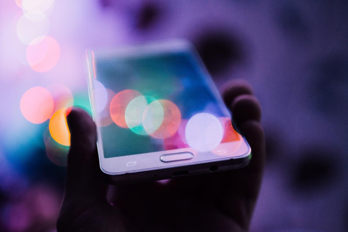 Extreme trilstand moet smartphone behoeden voor zakkenrollers