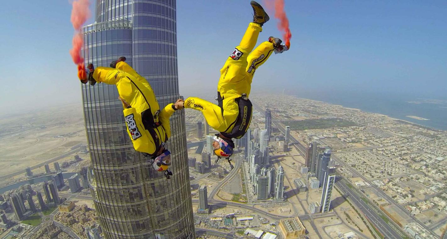 Basejumpen vanop de Burj Khalifa in Dubai
