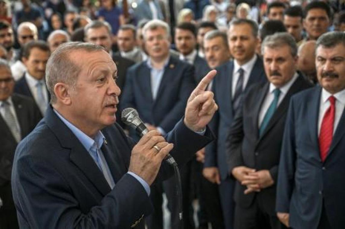 Erdogan zegt dat Morsi om het leven gebracht is