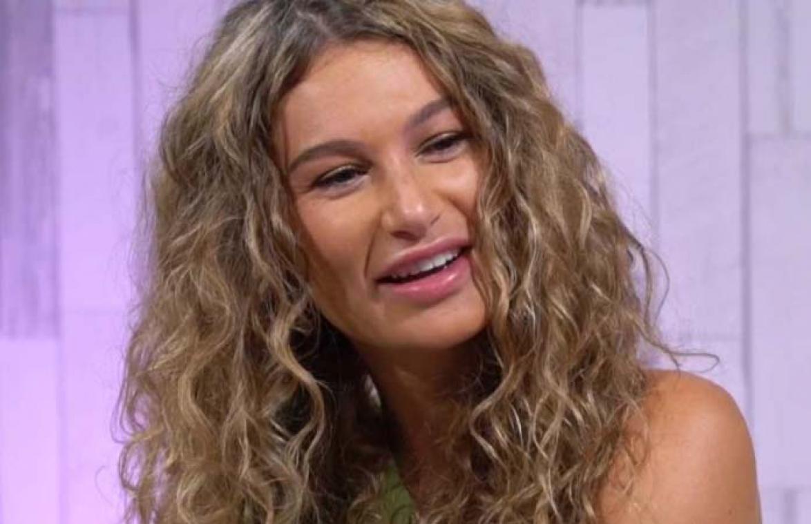 Chey uit 'Love Island' onthult nog een stout geheimpje over Denzel