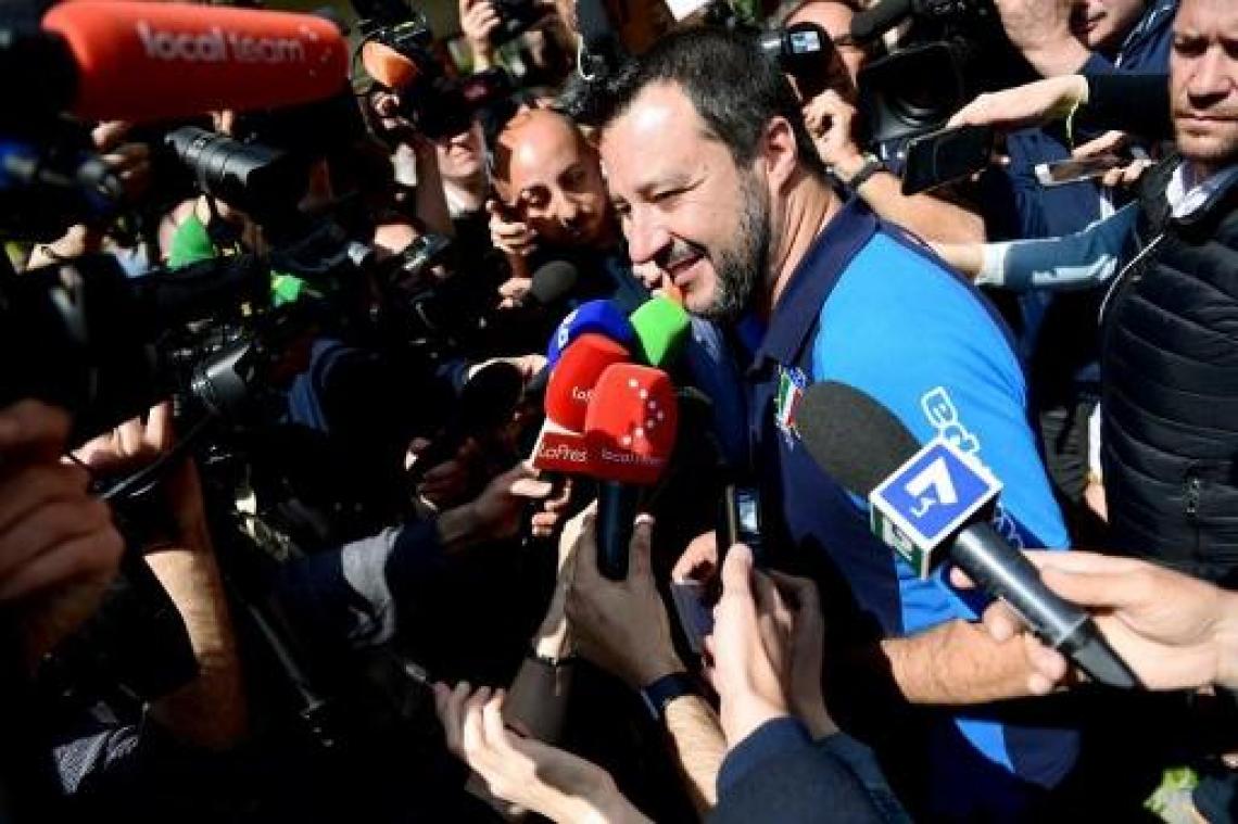 Matteo Salvini beschuldigt Nederland en EU van desinteresse voor gestrande migranten