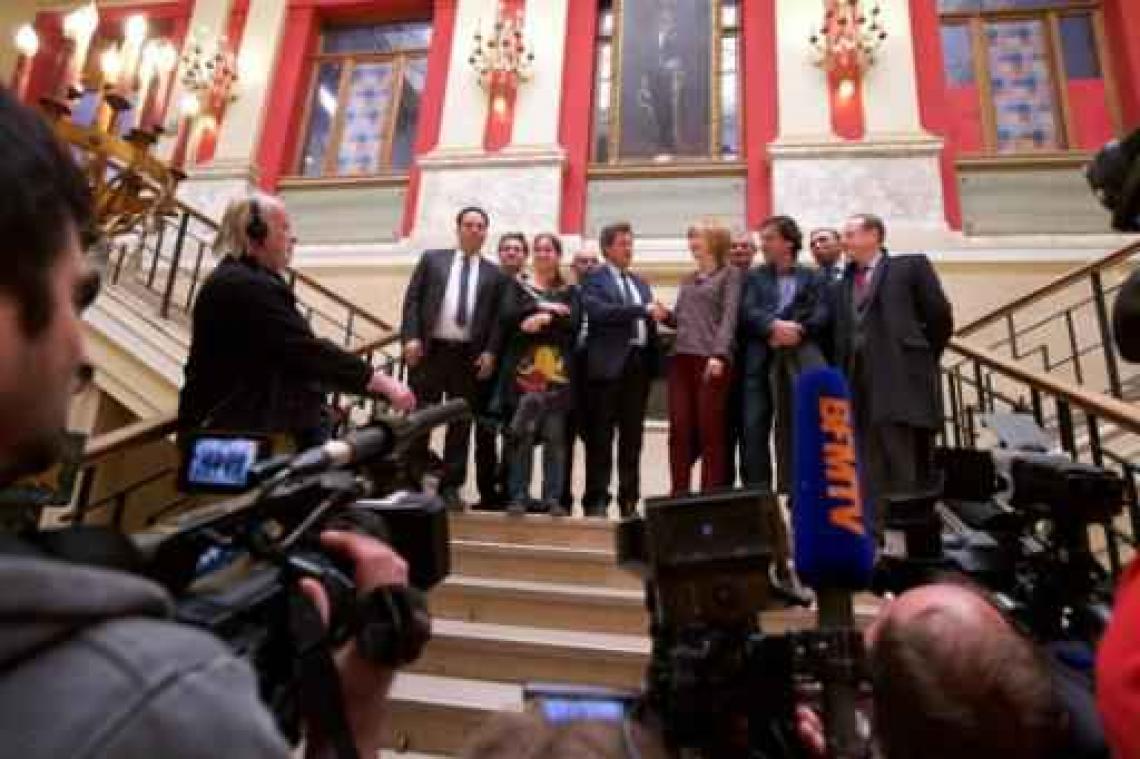 Franse onderzoekscommissie wijst op rol Belgische lokale besturen bij opsporen radicalisme