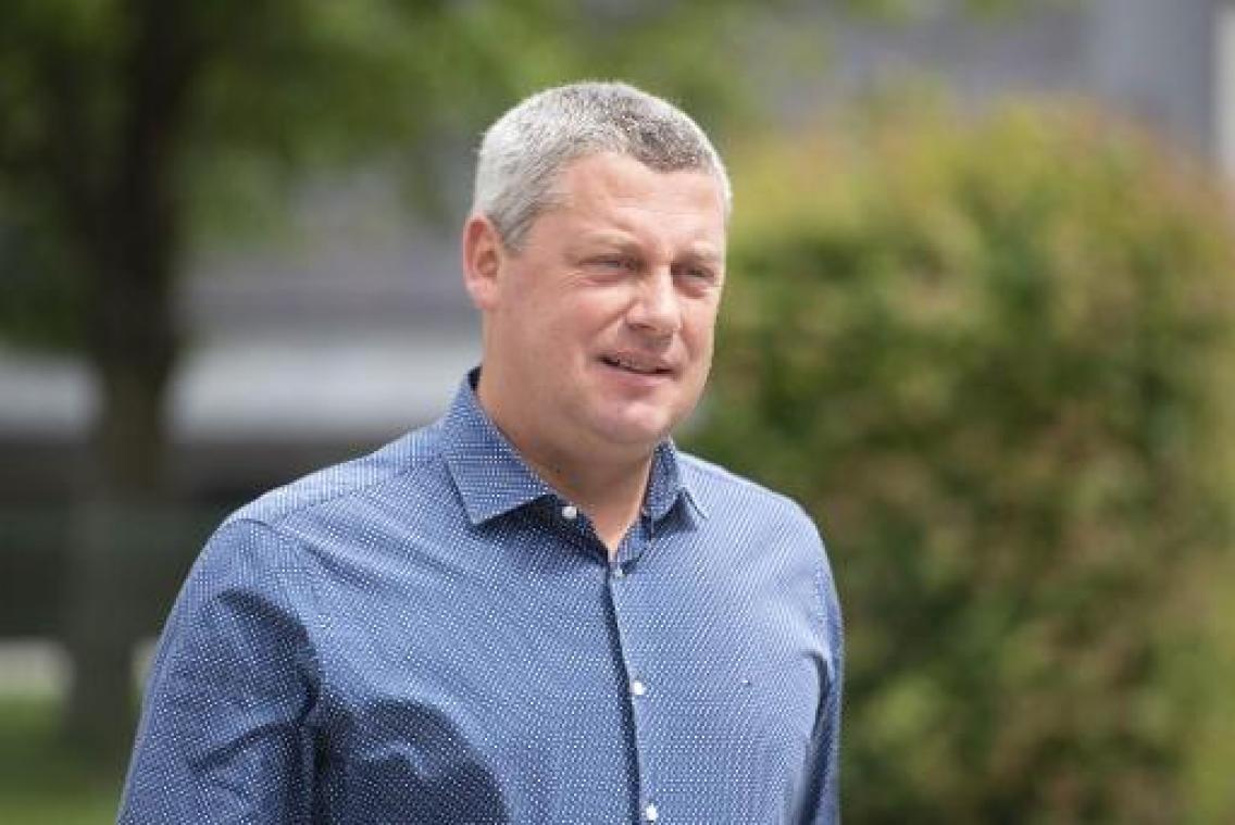 Uittredend burgemeester Fourny wil derde stembusgang in Neufchâteau