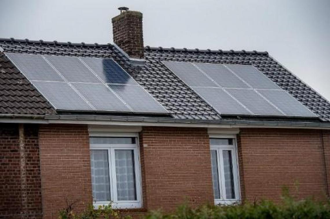 Fluvius vreest gesloten deuren bij eigenaars zonnepanelen