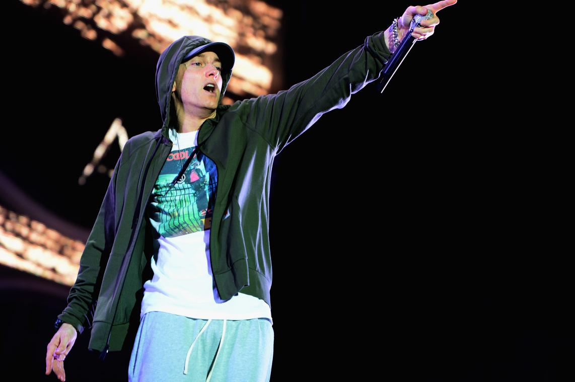 Eminem verliest vervreemde vader na hartaanval