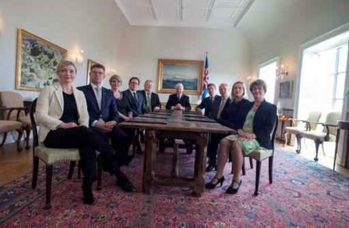 Motie van wantrouwen tegen IJslandse regering weggestemd