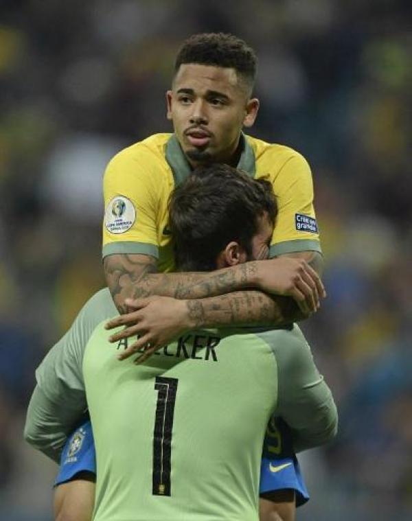 Gabriel Jesus trapt Brazilië naar halve finales Copa America