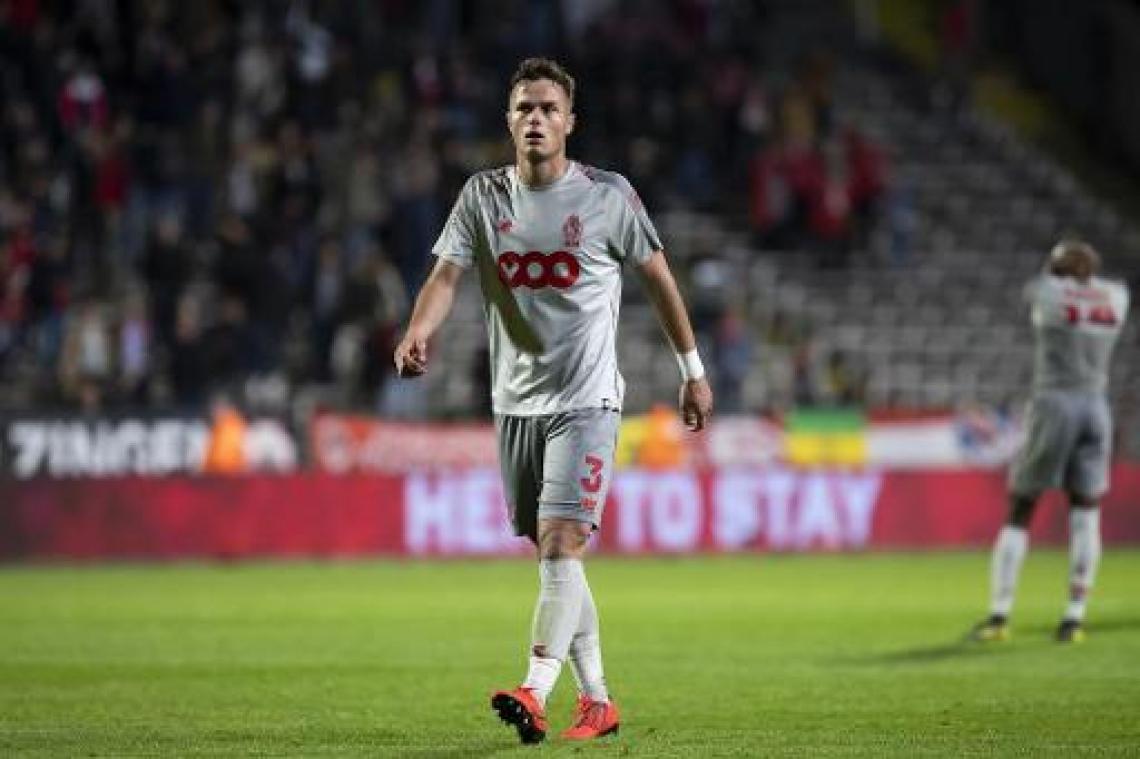 Standard neemt Zinho Vanheusden over van Inter