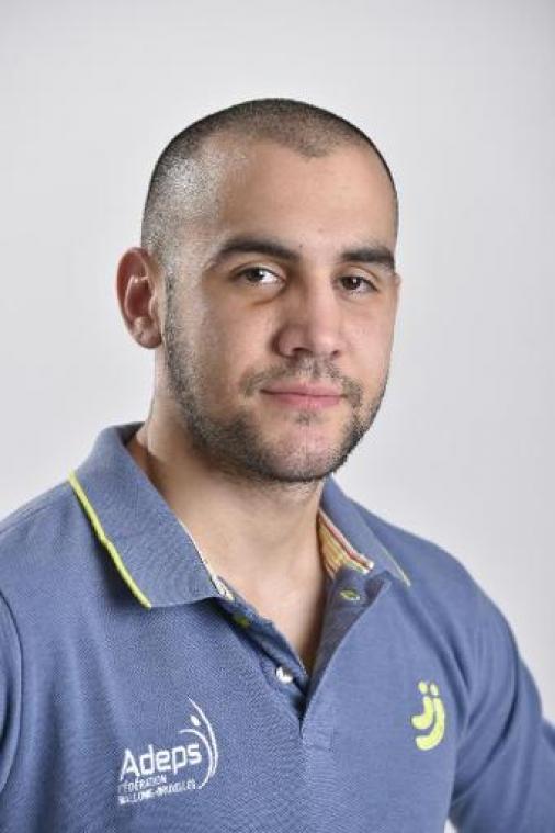 Francesco Patera behoudt Europese titel lichtgewichten